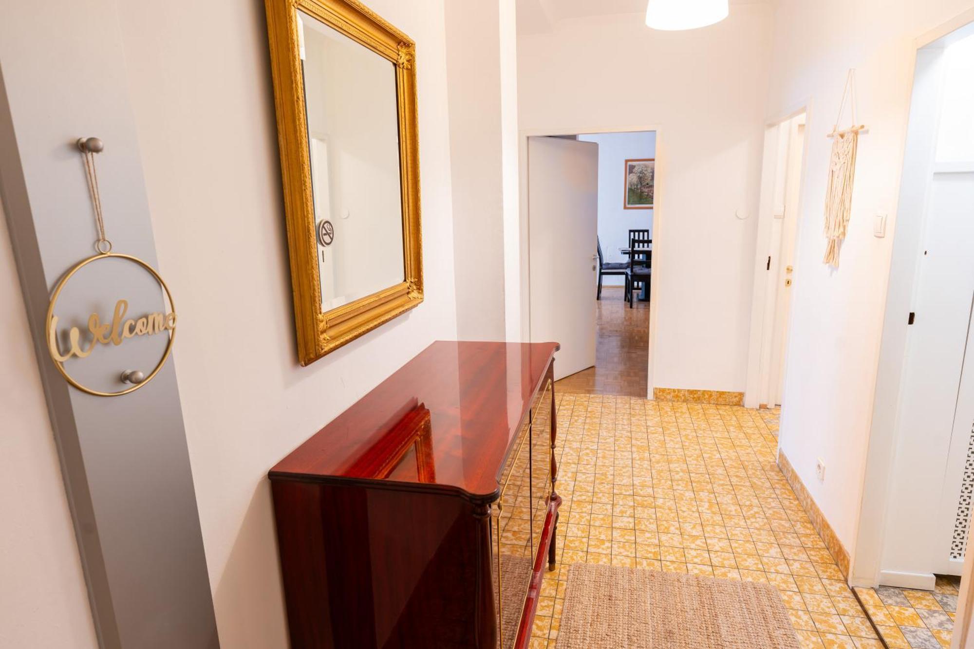 Central Living Apartment Opera Viyana Dış mekan fotoğraf